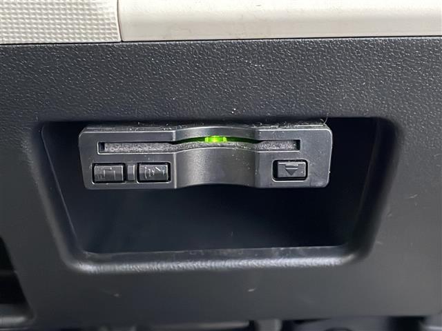 ムーヴキャンバス Ｇ　ＳＡＩＩ　４ＷＤ　純正ＳＤナビ　ＮＳＺＮ－Ｘ６７Ｄ　ＣＤ　ＤＶＤ　ＢＴ　フルセグテレビ　バックカメラ　ＥＴＣ　ドライブレコーダー　衝突被害軽減ブレーキ　レーンキープアシスト（8枚目）