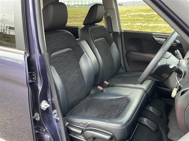 Ｎ－ＯＮＥ プレミアム　４ＷＤ　純正ＳＤナビ　ＶＸＭ－１７４ＶＦＸｉ　ＣＤ　ＤＶＤ　ＢＴ　フルセグテレビ　バックカメラ　ＥＴＣ　衝突被害軽減ブレーキ　半革シート　ベンチシート　シートヒーター（12枚目）