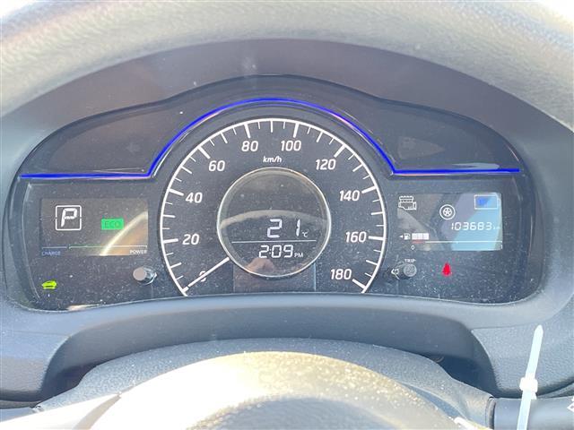 ノート ｅ－パワー　Ｘ　ＦＯＵＲ　４ＷＤ　社外ＳＤナビ　ＣＮ－ＲＥ０５ＷＤ　ＣＤ　ＤＶＤ　ＢＴ　フルセグテレビ　バックカメラ　ＥＴＣ　ドライブレコーダー　衝突被害軽減ブレーキ　レーンキープアシスト　コーナーセンサー（2枚目）