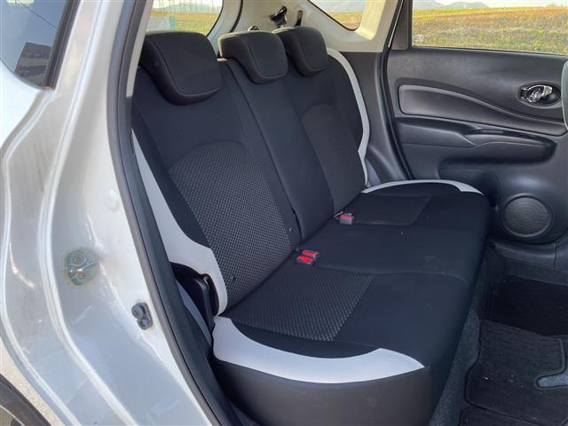 ノート ｅ－パワー　Ｘ　ＦＯＵＲ　４ＷＤ　社外ＳＤナビ　ＣＮ－ＲＥ０５ＷＤ　ＣＤ　ＤＶＤ　ＢＴ　フルセグテレビ　バックカメラ　ＥＴＣ　ドライブレコーダー　衝突被害軽減ブレーキ　レーンキープアシスト　コーナーセンサー（18枚目）