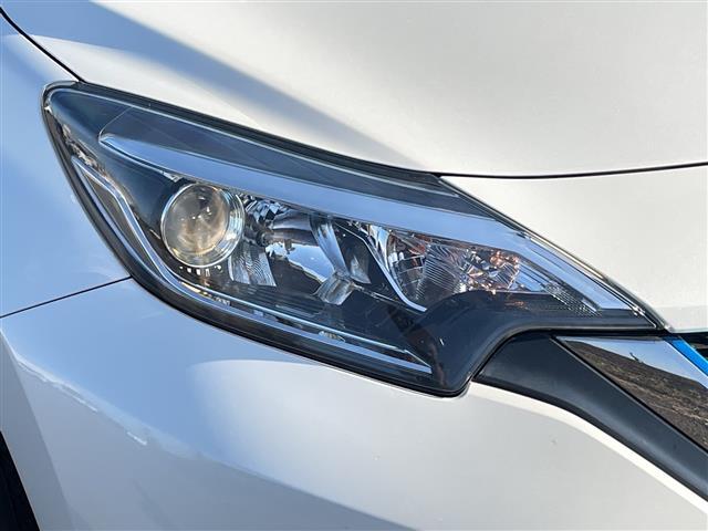 ノート ｅ－パワー　Ｘ　ＦＯＵＲ　４ＷＤ　社外ＳＤナビ　ＣＮ－ＲＥ０５ＷＤ　ＣＤ　ＤＶＤ　ＢＴ　フルセグテレビ　バックカメラ　ＥＴＣ　ドライブレコーダー　衝突被害軽減ブレーキ　レーンキープアシスト　コーナーセンサー（23枚目）