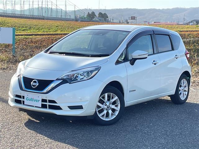 ノート ｅ－パワー　Ｘ　ＦＯＵＲ　４ＷＤ　社外ＳＤナビ　ＣＮ－ＲＥ０５ＷＤ　ＣＤ　ＤＶＤ　ＢＴ　フルセグテレビ　バックカメラ　ＥＴＣ　ドライブレコーダー　衝突被害軽減ブレーキ　レーンキープアシスト　コーナーセンサー（25枚目）