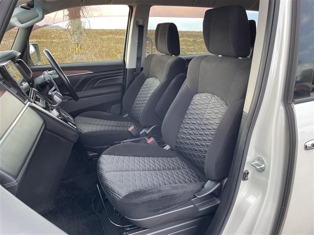 デリカD:5 P 4WD 純正10.1インチSDナビ CD DVD BT フルセグテレビ SDミュージックサーバー 全方位カメラ ETC ドライブレコーダー 衝突被害軽減ブレーキ レーンキープアシスト(18枚目)