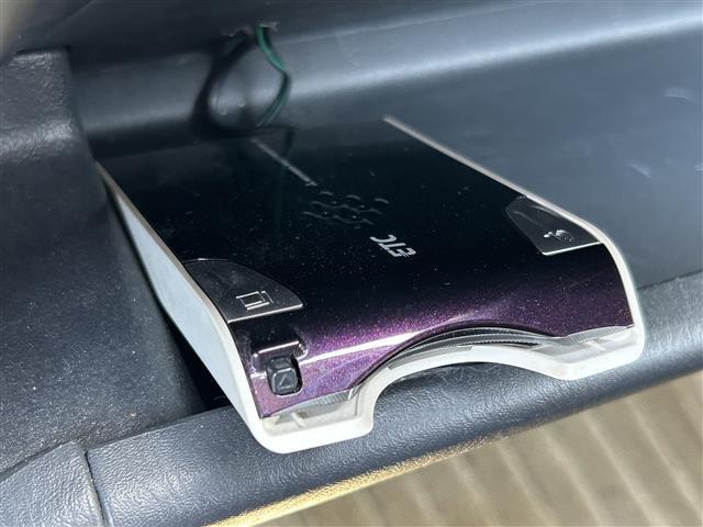 Bターボ 4WD インタークーラーターボ ケンウッドオーディオ CD USB リモコンキー 運転席シートヒーター 電動格納ミラー フロアマット ドアバイザー(4枚目)