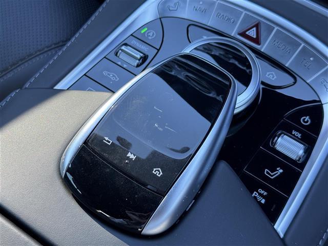 Ｓクラス Ｓ４５０エクスクルーシブ　ＡＭＧライン　ＡＭＧラインプラス　Ｂｕｒｍｅｓｔｅｒサウンド　サンルーフ　　禁煙車　黒革　シートヒーター　＆ベンチレーション＆リラクゼーション　全周囲カメラ　全車速追従クルーズコントロール　ヘッドアップディスプレイ（13枚目）