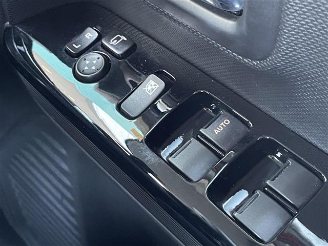 スペーシアカスタム ハイブリッドXS ワンオーナー 純正ナビ(CN-RZ743W)・Bluetooth・CD/DVD・USB入力端子 フルセグTV 全周囲カメラ(パノラマビューモニター) 両側パワースライドドア ハーフレザーシート(21枚目)