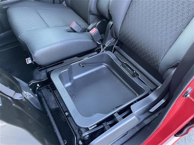 スペーシアカスタム ハイブリッドXS ワンオーナー 純正ナビ(CN-RZ743W)・Bluetooth・CD/DVD・USB入力端子 フルセグTV 全周囲カメラ(パノラマビューモニター) 両側パワースライドドア ハーフレザーシート(28枚目)