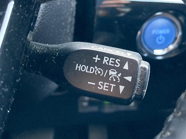 プリウス Sツーリングセレクション 純正ナビ CD DVD フルセグTV Bluetooth バックカメラ プリクラッシュセーフティー レーダークルーズコントロール ビルトインETC レザーシート シートヒーター(8枚目)