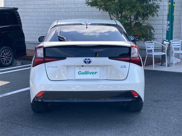 プリウス Sツーリングセレクション 純正ナビ CD DVD フルセグTV Bluetooth バックカメラ プリクラッシュセーフティー レーダークルーズコントロール ビルトインETC レザーシート シートヒーター(35枚目)