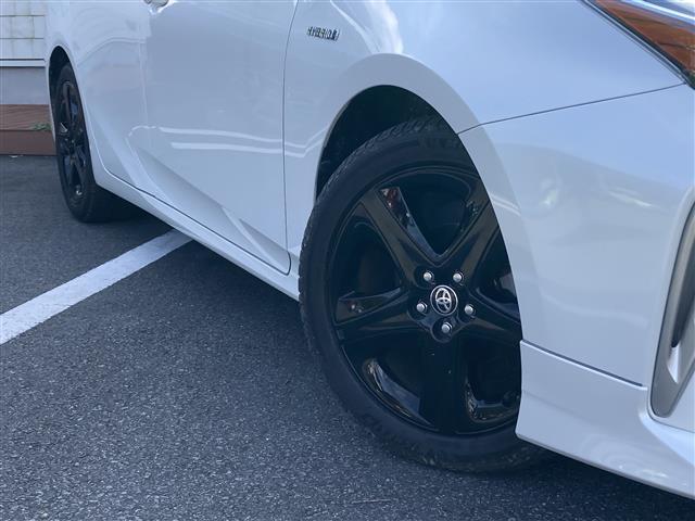 プリウス Sツーリングセレクション 純正ナビ CD DVD フルセグTV Bluetooth バックカメラ プリクラッシュセーフティー レーダークルーズコントロール ビルトインETC レザーシート シートヒーター(39枚目)