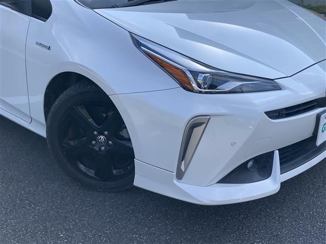 プリウス Sツーリングセレクション 純正ナビ CD DVD フルセグTV Bluetooth バックカメラ プリクラッシュセーフティー レーダークルーズコントロール ビルトインETC レザーシート シートヒーター(41枚目)