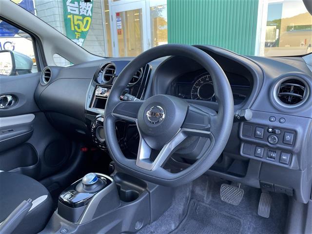 ノート e-パワー B アラウンドビューモニター 禁煙車 エマージェンシーブレーキ コーナーセンサー ETC(13枚目)
