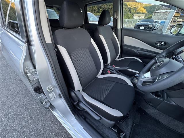 ノート ｅ－パワー　Ｂ　アラウンドビューモニター　前後コーナーセンサー　ナビ　Ｂｌｕｅｔｏｏｔｈ　禁煙車　ＥＴＣ（19枚目）