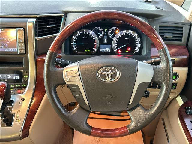 ヴェルファイア ２．４Ｖ　フリップダウンモニター純正ナビ（ＮＨＺＮ－Ｗ６０Ｇ）ＢｌｕｅｔｏｏｔｈＣＤ／ＤＶＤフルセグＴＶバックカメラＥＴＣ両側パワースライドドアステアリングスイッチ（6枚目）