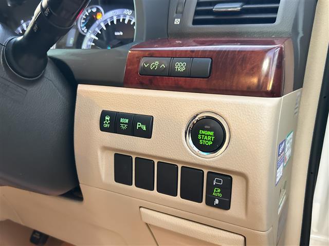 ヴェルファイア ２．４Ｖ　フリップダウンモニター純正ナビ（ＮＨＺＮ－Ｗ６０Ｇ）ＢｌｕｅｔｏｏｔｈＣＤ／ＤＶＤフルセグＴＶバックカメラＥＴＣ両側パワースライドドアステアリングスイッチ（8枚目）