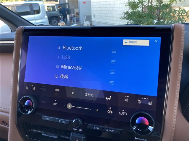 ヴェルファイアハイブリッド Ｚ　プレミア　純正ナビ　フルセグＴＶ　Ｂｌｕｅｔｏｏｔｈ　サンルーフ　ユニバーサルステップ　茶革シート　フリップダウンモニター　全方位モニター　デジタルインナーミラー　プリクラッシュセーフティー（6枚目）