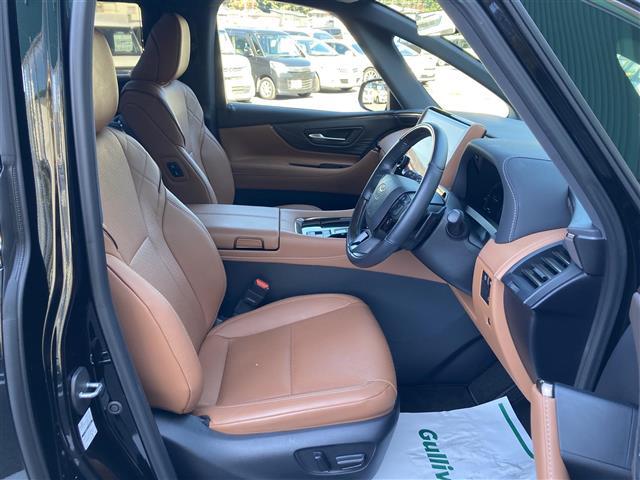 ヴェルファイアハイブリッド Ｚ　プレミア　純正ナビ　フルセグＴＶ　Ｂｌｕｅｔｏｏｔｈ　サンルーフ　ユニバーサルステップ　茶革シート　フリップダウンモニター　全方位モニター　デジタルインナーミラー　プリクラッシュセーフティー（19枚目）