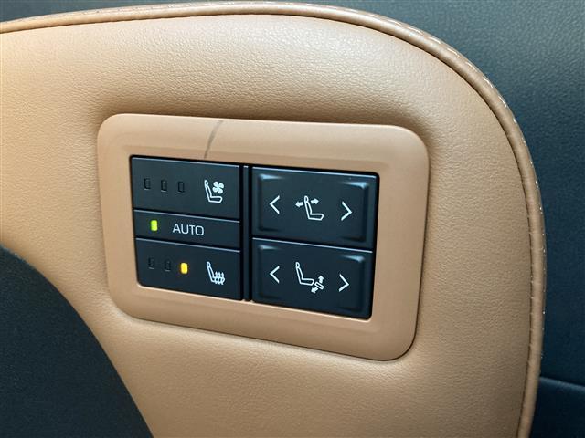 ヴェルファイアハイブリッド Ｚ　プレミア　純正ナビ　フルセグＴＶ　Ｂｌｕｅｔｏｏｔｈ　サンルーフ　ユニバーサルステップ　茶革シート　フリップダウンモニター　全方位モニター　デジタルインナーミラー　プリクラッシュセーフティー（24枚目）