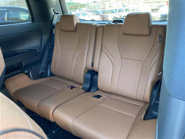 ヴェルファイアハイブリッド Ｚ　プレミア　純正ナビ　フルセグＴＶ　Ｂｌｕｅｔｏｏｔｈ　サンルーフ　ユニバーサルステップ　茶革シート　フリップダウンモニター　全方位モニター　デジタルインナーミラー　プリクラッシュセーフティー（26枚目）