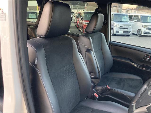 ヴォクシー ＺＳ　煌ＩＩＩ　純正１０型ナビ　フルセグＴＶ　バックカメラ　両側パワースライドドア　クルーズコントロール　ＬＥＤヘッドライト　オートハイビーム　衝突軽減システム　クリアランスソナー　ハーフレザー　禁煙車　７名乗車（20枚目）