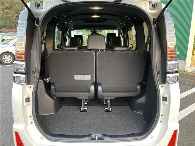 ヴォクシー ＺＳ　煌ＩＩＩ　純正１０型ナビ　フルセグＴＶ　バックカメラ　両側パワースライドドア　クルーズコントロール　ＬＥＤヘッドライト　オートハイビーム　衝突軽減システム　クリアランスソナー　ハーフレザー　禁煙車　７名乗車（27枚目）