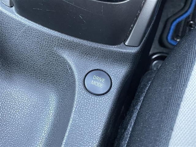 ノート ｅ－パワー　Ｘ　純正ナビ　ＣＤ　ＤＶＤ　フルセグＴＶ　Ｂｌｕｅｔｏｏｔｈ　ＭＳＶ　アラウンドビューモニター　デジタルインナーミラー　ＥＴＣ　衝突軽減ブレーキ　レーンキープアシスト　ＬＥＤオートライト　スマートキー（15枚目）