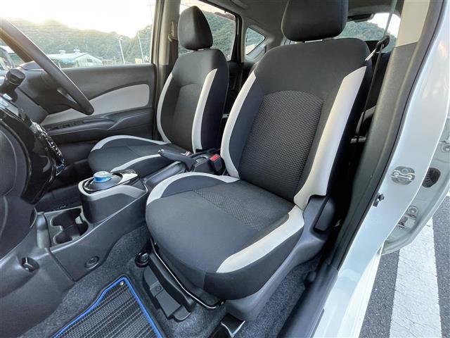 ノート ｅ－パワー　Ｘ　純正ナビ　ＣＤ　ＤＶＤ　フルセグＴＶ　Ｂｌｕｅｔｏｏｔｈ　ＭＳＶ　アラウンドビューモニター　デジタルインナーミラー　ＥＴＣ　衝突軽減ブレーキ　レーンキープアシスト　ＬＥＤオートライト　スマートキー（22枚目）