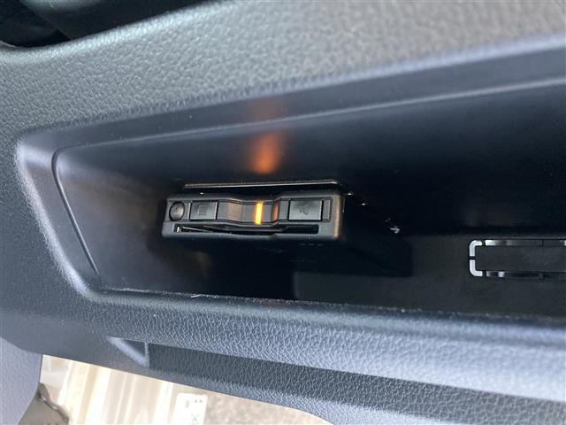 ムーヴキャンバス ストライプスＧ　９インチディスプレイオーディオ　フルセグＴＶ　Ｂｌｕｅｔｏｏｔｈ　バックカメラ　前後ドライブレコーダー　両側パワースライドドア　置くだけ充電　前座席シートヒーター　スマートアシスト　ＥＴＣ（15枚目）