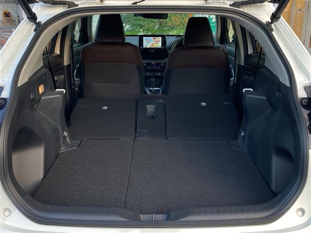 ヤリスクロス Z 純正8インチディスプレイオーディオ ナビキット フルセグTV Bluetooth パノラミックビューモニター ビルトインETC 前後ドライブレコーダー 合皮/ファブリックコンビシート 前席温シート(25枚目)