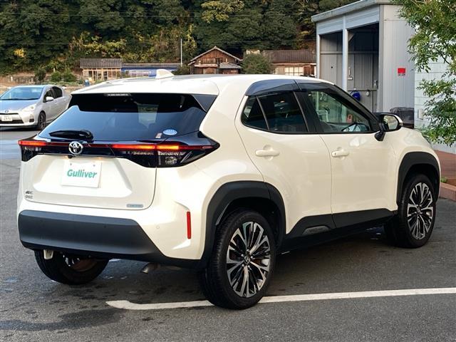 ヤリスクロス Z 純正8インチディスプレイオーディオ ナビキット フルセグTV Bluetooth パノラミックビューモニター ビルトインETC 前後ドライブレコーダー 合皮/ファブリックコンビシート 前席温シート(33枚目)