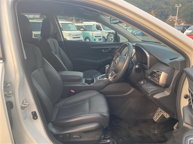 レガシィアウトバック リミテッドEX ☆Harmon Kardon ☆純正大型メモリーナビ・Bluetooth・USB☆フルセグTV☆バックカメラ(フロントカメラ/左サイドカメラ)☆アイサイトX ☆パワーバックドア ☆全席シートヒーター(17枚目)