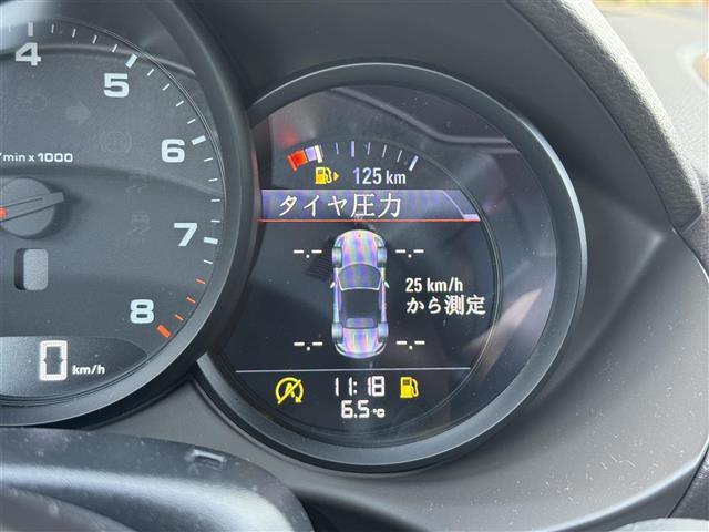 718ボクスター 718ボクスター 6速マニュアル 左ハンドル PASM 禁煙車 GTスポーツステアリング 19インチアルミ シートヒーター ハーフレザー アゲートグレーメタリック 禁煙車(5枚目)