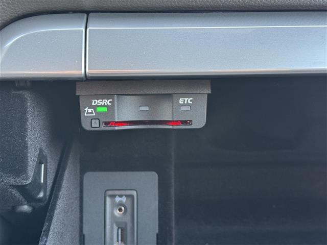 718ボクスター 718ボクスター 6速マニュアル 左ハンドル PASM 禁煙車 GTスポーツステアリング 19インチアルミ シートヒーター ハーフレザー アゲートグレーメタリック 禁煙車(16枚目)