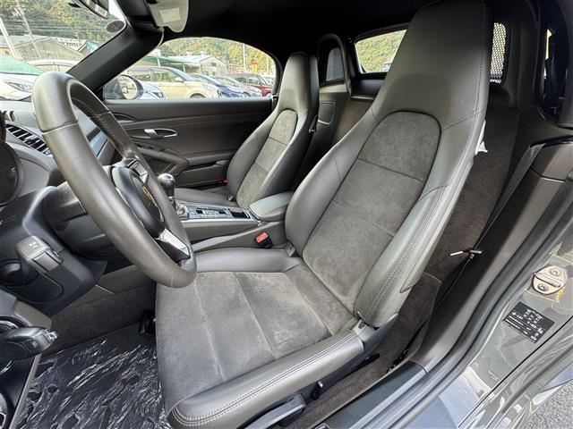 718ボクスター 718ボクスター 6速マニュアル 左ハンドル PASM 禁煙車 GTスポーツステアリング 19インチアルミ シートヒーター ハーフレザー アゲートグレーメタリック 禁煙車(18枚目)