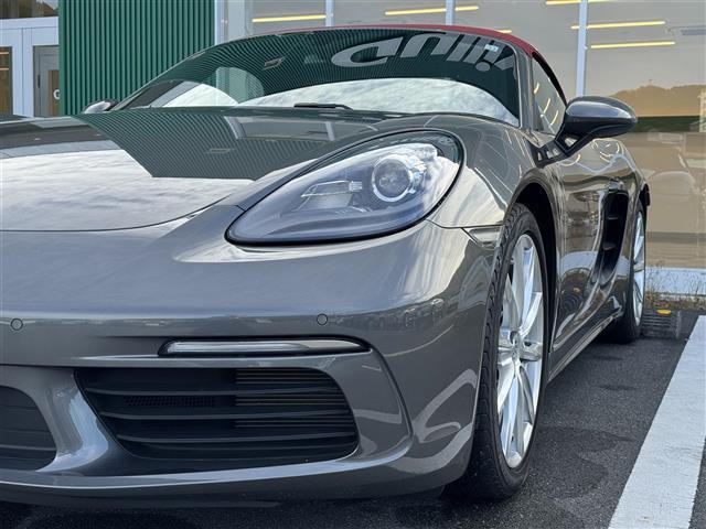 718ボクスター 718ボクスター 6速マニュアル 左ハンドル PASM 禁煙車 GTスポーツステアリング 19インチアルミ シートヒーター ハーフレザー アゲートグレーメタリック 禁煙車(26枚目)