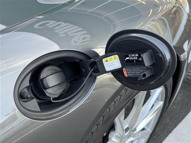 718ボクスター 718ボクスター 6速マニュアル 左ハンドル PASM 禁煙車 GTスポーツステアリング 19インチアルミ シートヒーター ハーフレザー アゲートグレーメタリック 禁煙車(34枚目)