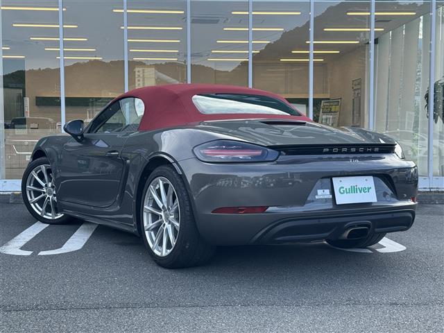 718ボクスター 718ボクスター 6速マニュアル 左ハンドル PASM 禁煙車 GTスポーツステアリング 19インチアルミ シートヒーター ハーフレザー アゲートグレーメタリック 禁煙車(40枚目)