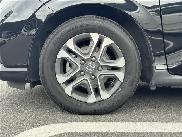 フリード クロスター・ホンダセンシング　純正９型ナビ　両側電動スライドドア　禁煙車　フルセグＴＶ　衝突軽減システム　アダプティブクルーズコントロール　シートヒーター　前後ドライブレコーダー　バックカメラ　ＥＴＣ　ＬＥＤヘッドライト（33枚目）