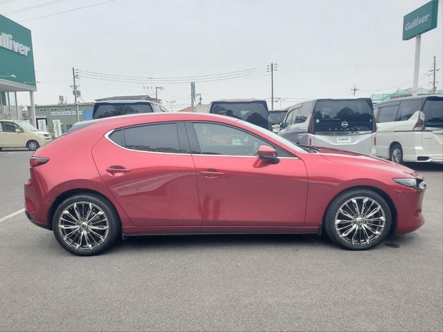 マツダ ＭＡＺＤＡ３ファストバック