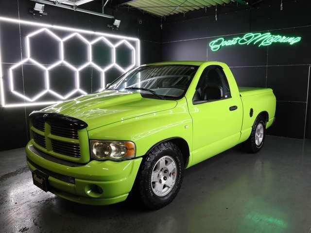 ダッジ・ラム ララミーＳＬＴ　２ドア　ショートベット　５．７ＥＨＥＭＩ／クルーズコントロール／ＬＥＤヘットライト／ＪＢＡマフラー／トノカバー／ＢＦグットリッチＫＯ２／ＥＴＣ／電動シ－ト（4枚目）