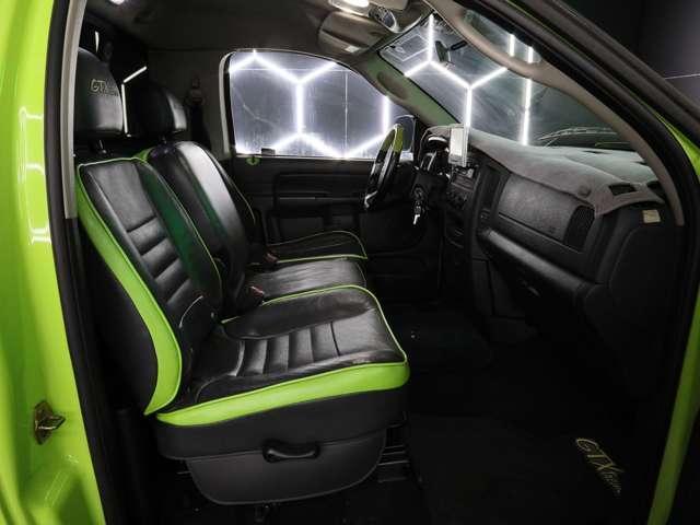 ダッジ・ラム ララミーＳＬＴ　２ドア　ショートベット　５．７ＥＨＥＭＩ／クルーズコントロール／ＬＥＤヘットライト／ＪＢＡマフラー／トノカバー／ＢＦグットリッチＫＯ２／ＥＴＣ／電動シ－ト（19枚目）