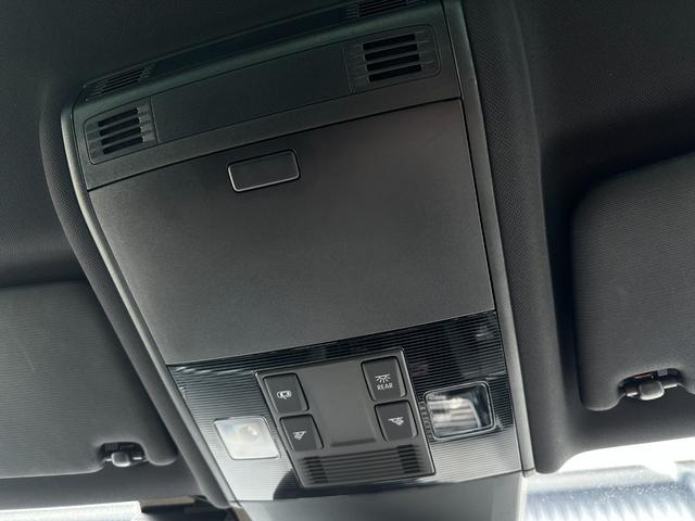 ゴルフＧＴＩ パフォーマンス　限定車　テクノロジーＰＫＧ　ＡＣＣ　黒半革　純１９ＡＷ　ＤｉｓｃｏｖｅｒＰｒｏナビ　ＴＶ　Ｂカメラ　ブラインドスポットディテクション　レーンキープ　ＣａｒＰｌａｙ　オートホールド　パドルシフト　ＬＥＤ（24枚目）