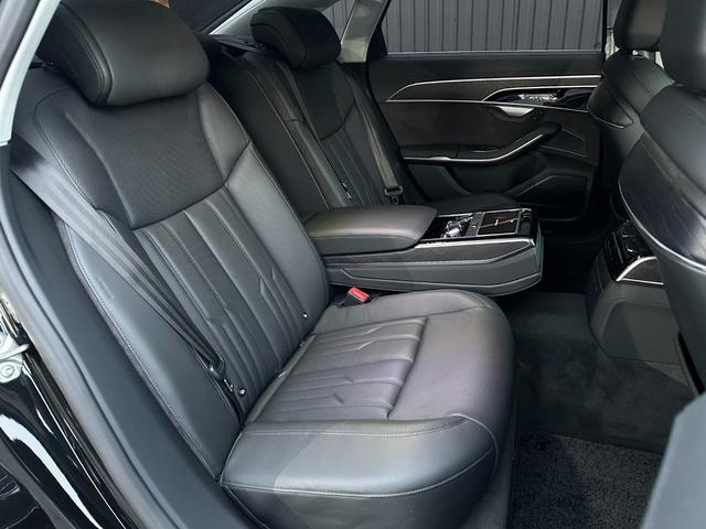 A8 60TFSIクワトロ サンルーフ Bang&Olufsen エアサス ACC LKA BSM HUD 黒革シート 全席パワーシート 全席シートヒーター 前席ベンチレーション 純正ナビTV 360°カメラ CarPlay(26枚目)