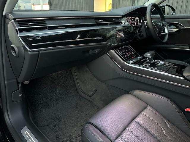 A8 60TFSIクワトロ サンルーフ Bang&Olufsen エアサス ACC LKA BSM HUD 黒革シート 全席パワーシート 全席シートヒーター 前席ベンチレーション 純正ナビTV 360°カメラ CarPlay(30枚目)