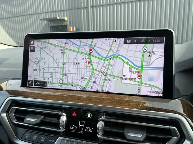 X3 xDrive 20d ワンオーナー パノラマサンルーフ Harman/Kardon ジェスチャーコントロール 黒革 パワーシート 全席シートヒーター ベンチレーション ランバーサポート 2列目リクライニング/ロールシェード(11枚目)