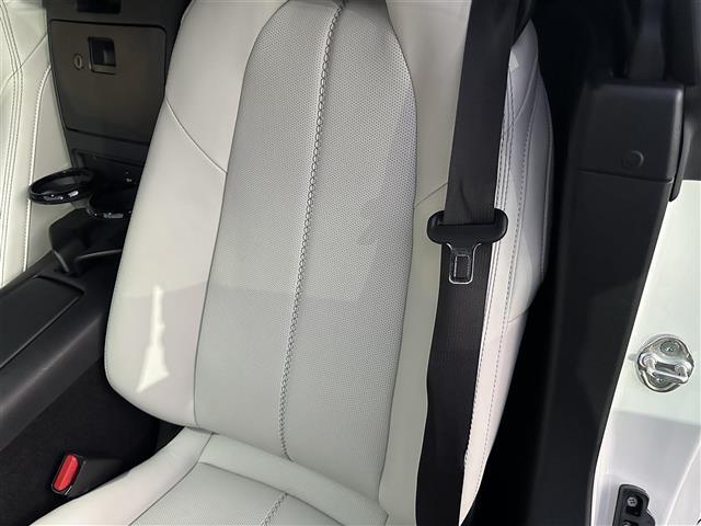 ロードスター Ｓレザーパッケージ　ＢＯＳＥ　純正ナビ　フルセグ　ＥＴＣ　ドラレコ前後　　ステアリングスイッチ　パドルシフト　クルコン　ホワイトレザーシート　シートヒーター（16枚目）