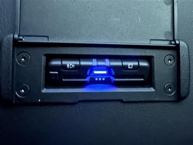 ロードスター Ｓレザーパッケージ　ＢＯＳＥ　純正ナビ　フルセグ　ＥＴＣ　ドラレコ前後　　ステアリングスイッチ　パドルシフト　クルコン　ホワイトレザーシート　シートヒーター（34枚目）