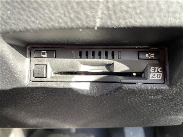 Ｃ－ＨＲ Ｇ　純正ナビ　フルセグＴＶ　ＥＴＣ　ＡＣＣ　ステアリングスイッチ　オートホールド　ハーフレザーシート　シートヒーター（37枚目）