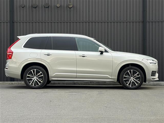 XC90 B5 AWD モーメンタム 純正ナビ フルセグTV ETC ACC ステアリングスイッチ 白レザーシート シートヒーター パワーシート パワーバックドア ワイアレスチャージャー ステアリングヒーター 純正19AW(5枚目)