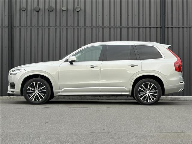 XC90 B5 AWD モーメンタム 純正ナビ フルセグTV ETC ACC ステアリングスイッチ 白レザーシート シートヒーター パワーシート パワーバックドア ワイアレスチャージャー ステアリングヒーター 純正19AW(6枚目)